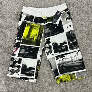 NWT- Guess Graphic Print Sweatshorts-Black/Res Boys size 14